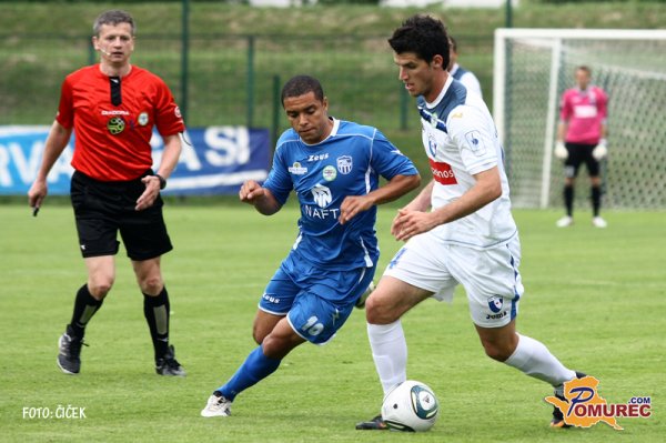 FOTO in VIDEO: Nafta s točko na zadnje mesto, Mura 05 z zmago ohranila evropsko upanje