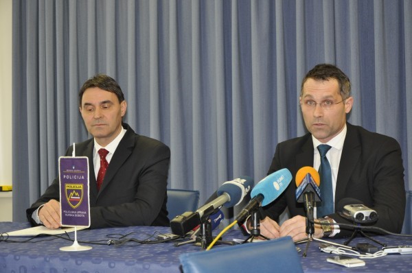 Policisti: hitrost in alkohol sta glavna dejavnika tveganja pri prometnih nesrečah s smrtnim izidom