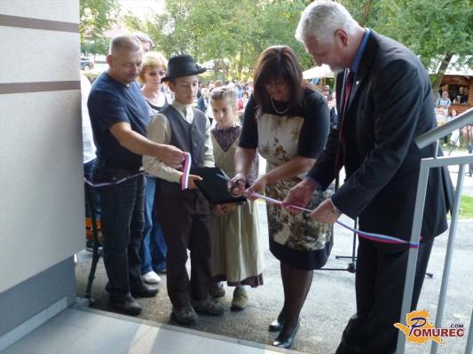 FOTO: Večnamenski dom v Segovcih odprl svoja vrata