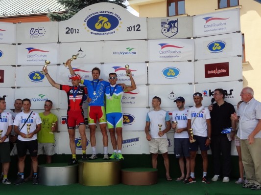 Hajdinjak in Kaučič osvojila odličji na evropskem kolesarskem prvenstvu