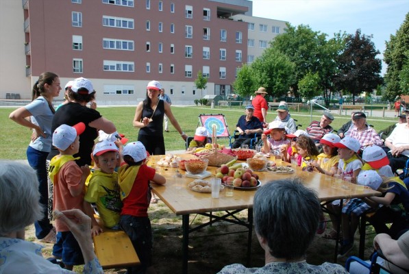  Medgeneracijsko športno druženje v Radencih