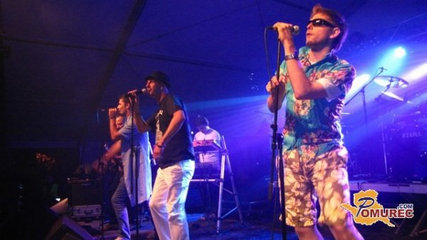 FOTO: D'kwaschen retashy in Prljavo kazalište zažgali v Ljutomeru