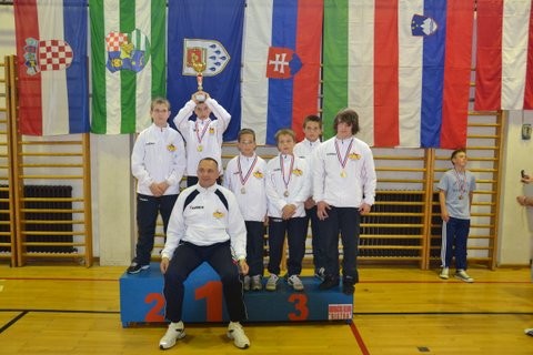 Medalje za mlade murskosoboške rokoborce na Hrvaškem