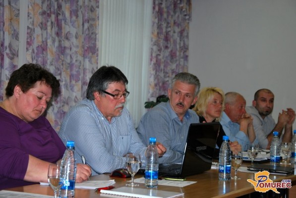 Črenšovci: Občinski svet o letošnjih občinskih nagradah, programu športa in delu policije