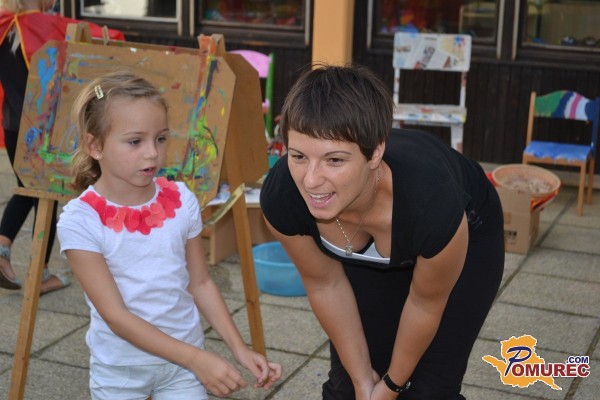 FOTO: Otroci v Murski Soboti ustvarjajo na mednarodnem likovnem taboru