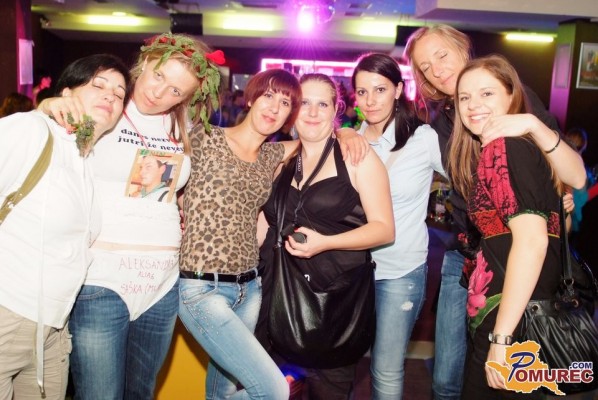 FOTO: Sobotna zabava v Spartacusu