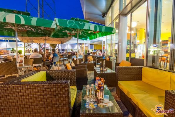 Kavarna Metropol v Murski Soboti