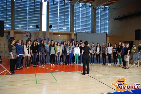 FOTO: Dijaki ljutomerske gimnazije zasluženo na počitnice