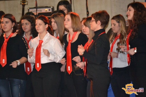 FOTO in VIDEO: Dobrodelna prireditev Gimnazijci gimnazijcem v Ljutomeru