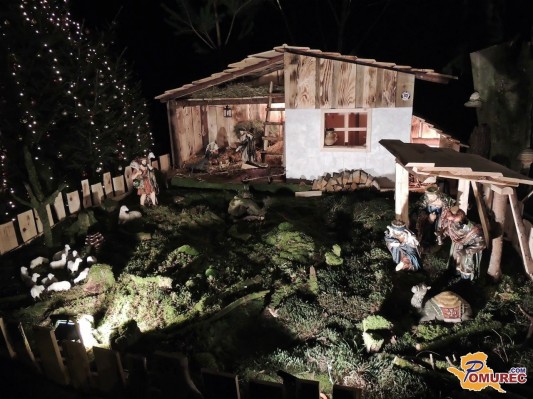 FOTO: V Borecih na ogled jaslice na prostem