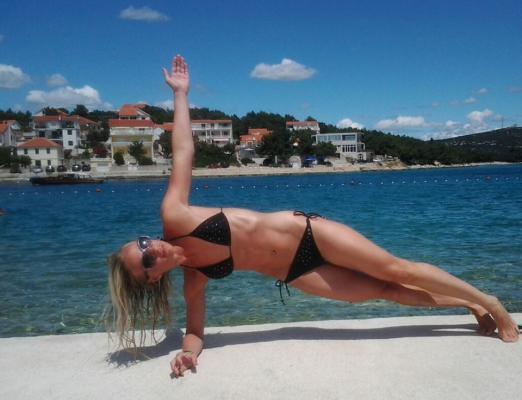 Anita Hiršl - Pomurka, ki ve, kako do popolne postave v le 30 minutah 