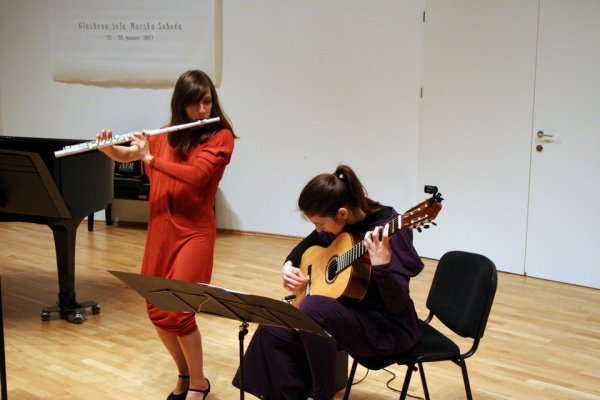 Duet Emma Lee zaigral v Murski Soboti