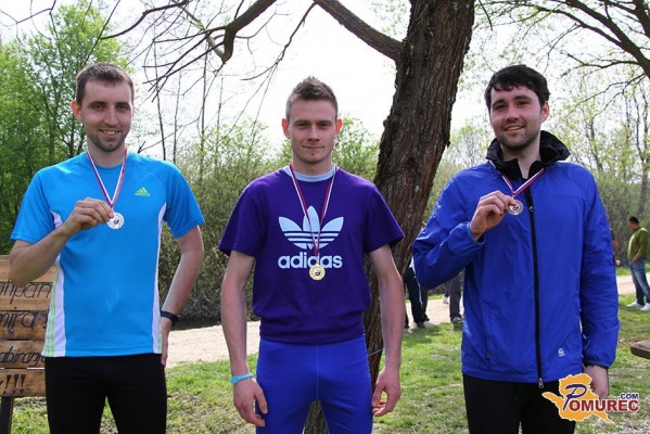 FOTO: 9. Močvirski tulipan v Veliki Polani privabil številne ljubitelje športa in narave