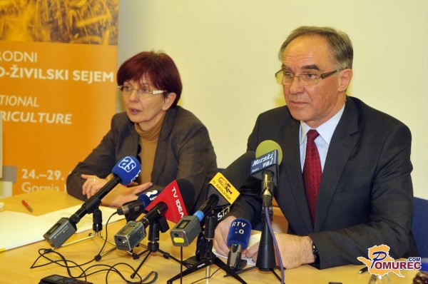 V Gornji Radgoni se obeta kar osem sejmov