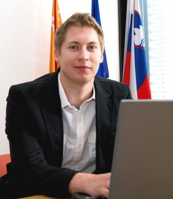 »Delodajalci bi morali pri zaposlovanju diplomantov upoštevati tudi neformalna znanja«