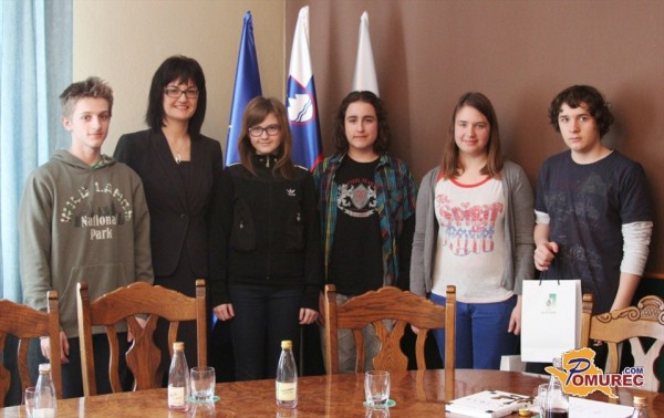 FOTO: Mlade športnike sprejela ljutomerska županja