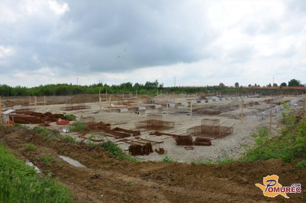 Nova tovarna Seawaya v Puconcih šele septembra