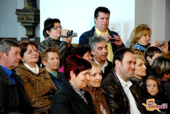 FOTO: V Beltincih velikonočno praznovanje zaključili s koncertom