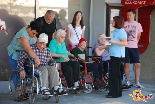 Zpiz bo upokojencem moral izdati tudi odločbe o znižanju pokojnin