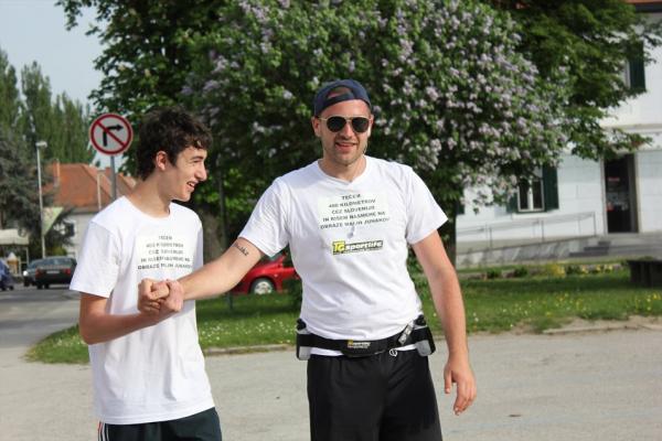 FOTO: Denis Malačič pričel s 400-kilometrskim tekom čez Slovenijo