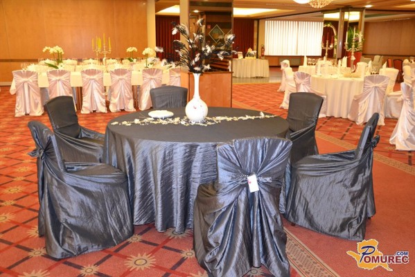 FOTO: Poroka popolnih doživetij v hotelu Diana