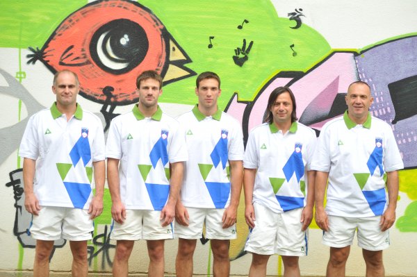 Svetovno prvenstvo v rokoborbi: Šernek in Hajrizi v torek, Kuhar v sredo