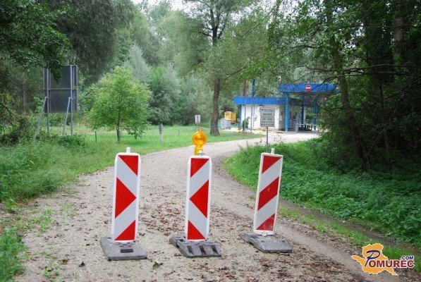 Maloobmejni prehod na Hotizi zaradi narasle vode spet zaprt