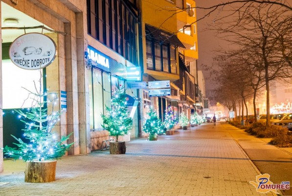 FOTO: Murska Sobota odeta v praznično vzdušje