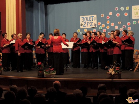 FOTO: Koncert ob 30-letnici pevskega zbora DU v Ljutomeru