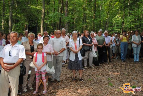 FOTO: Vidovo proščenje ob Bukovniškem jezeru obiskano v velikem številu