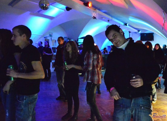 FOTO in VIDEO: Decembrska Metal klavnica v MIKK-u