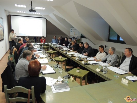 Zaradi tožbe ljutomerske županje se nekateri svetniki ne bodo udeležili jutrišnje seje