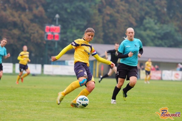 FOTO: Nogometašice Teleing Pomurja premagale Jevnico s 5:1