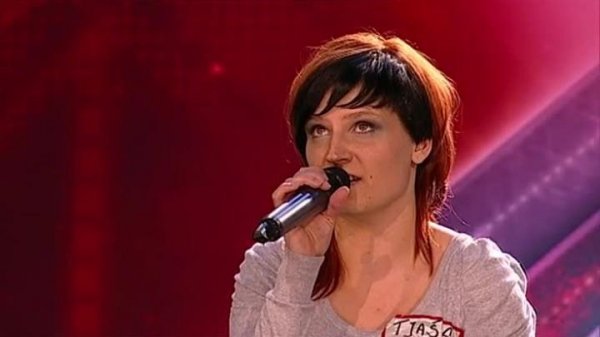 Tudi Tjaša Žalik iz Žižkov napredovala na X Factorju