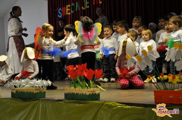 FOTO: Na Bistrici pozdravili pomlad