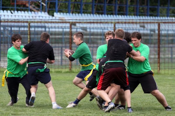 Murskosoboški igralci ameriškega nogometa na prvem turnirju pustili dober vtis