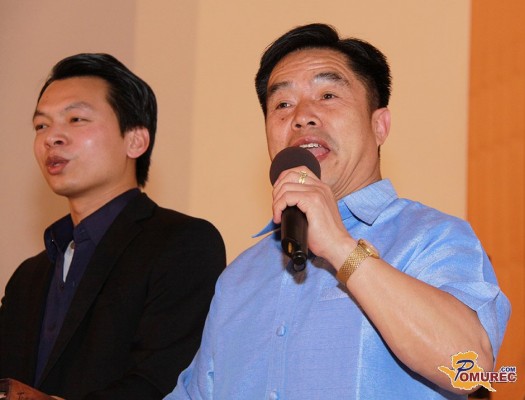 FOTO: Murskosoboške binkoštnike obiskal svetovno znani brat Yun s Kitajske