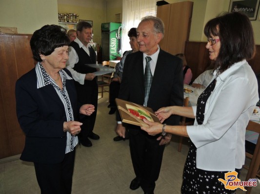 FOTO: 70-letniki in zlatoporočenci skupaj praznovali v Ljutomeru