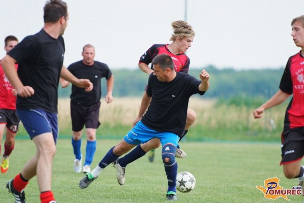 FOTO: Na nogometnem turnirju v Ivancih slavila domača ekipa