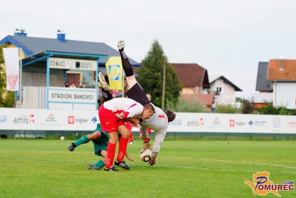FOTO: ŠNK Bakovci z zmago proti Hodošu