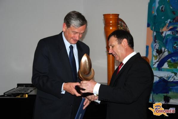 FOTO: Častni občan občine Lendava postal Danilo Türk 