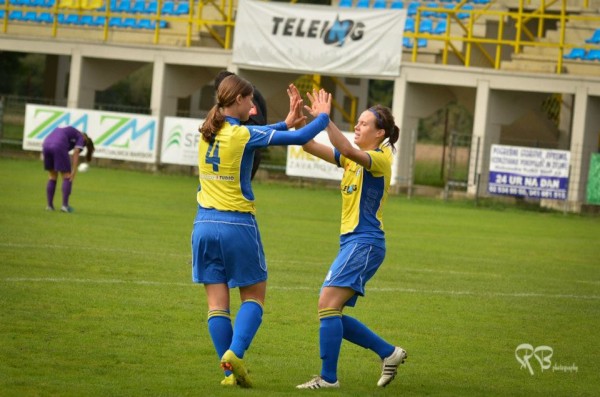 FOTO in VIDEO: Pomurke dale lekcijo Mariborčankam