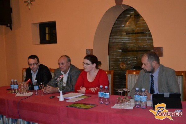 Doslej zbranih že okrog 50.000 podpisov proti nepremičninskemu davku