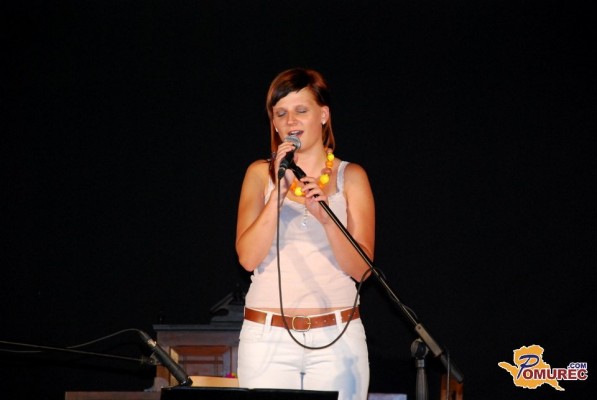 FOTO: Jenamena večer s Tjašo Žalik in madžarskimi tolkalisti