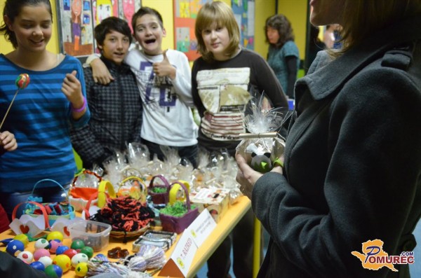 FOTO: Dobrodelna prireditev »Vsaka mama je prava mama« v Puconcih