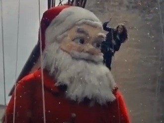 VIDEO: Nika Zorjan poje slovensko verzijo božične pesmi Coca cole