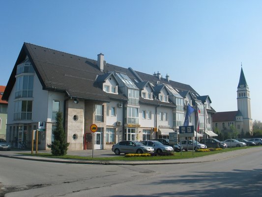 Se obeta ukinitev bančne poslovalnice v Moravskih Toplicah?