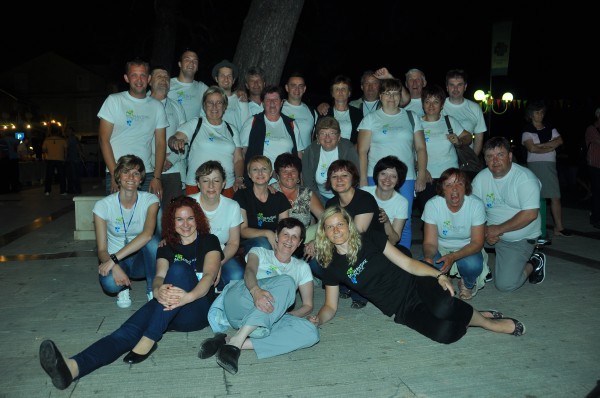 Tudi Jasmina Opec odprla turistično sezono v Biogradu na Moru